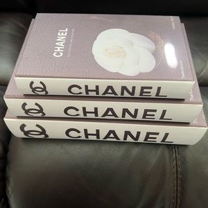 Brand New decoration book for your home or office